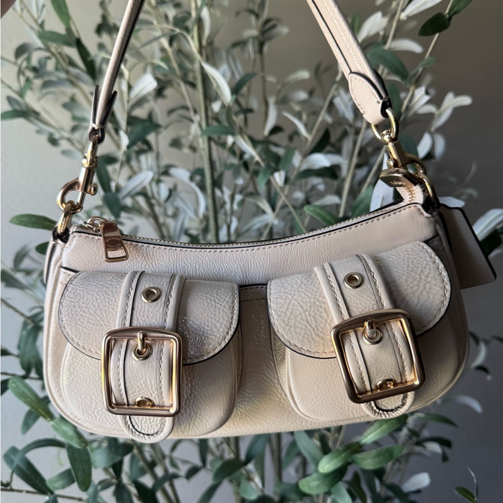 COACH Ashton Baguette Shoulder Bag
